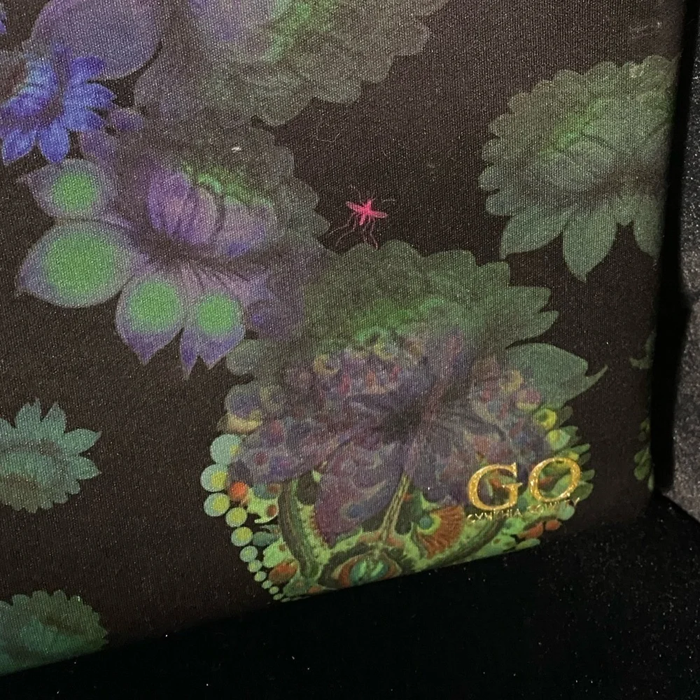Cynthia Rowley - GO Laptop Soft Case - Picture 4 of 5